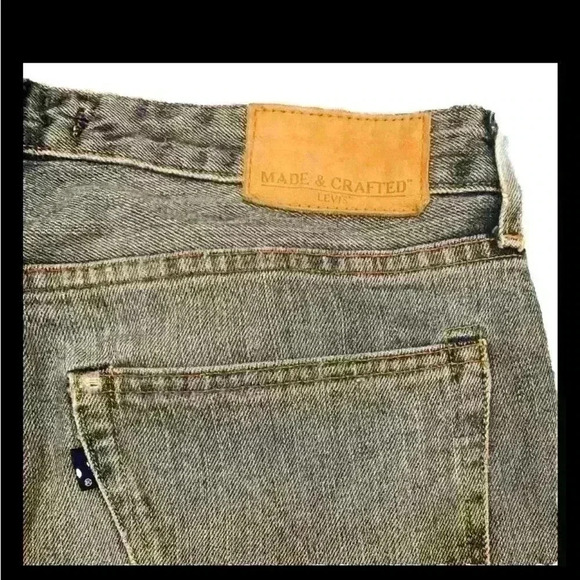 Levi’s Made & Crafted Ultra High Rise Jean Shorts Distressed Raw Frayed Hem 32 - Picture 3 of 5